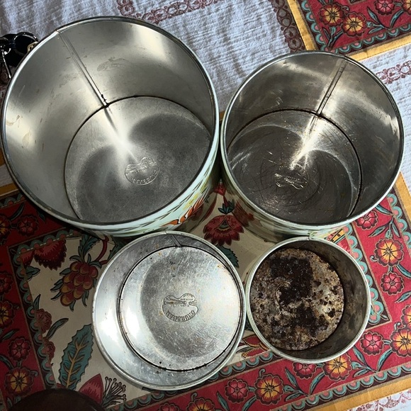 Ransburg Vintage metal canister set with wooden lids - Picture 4 of 12